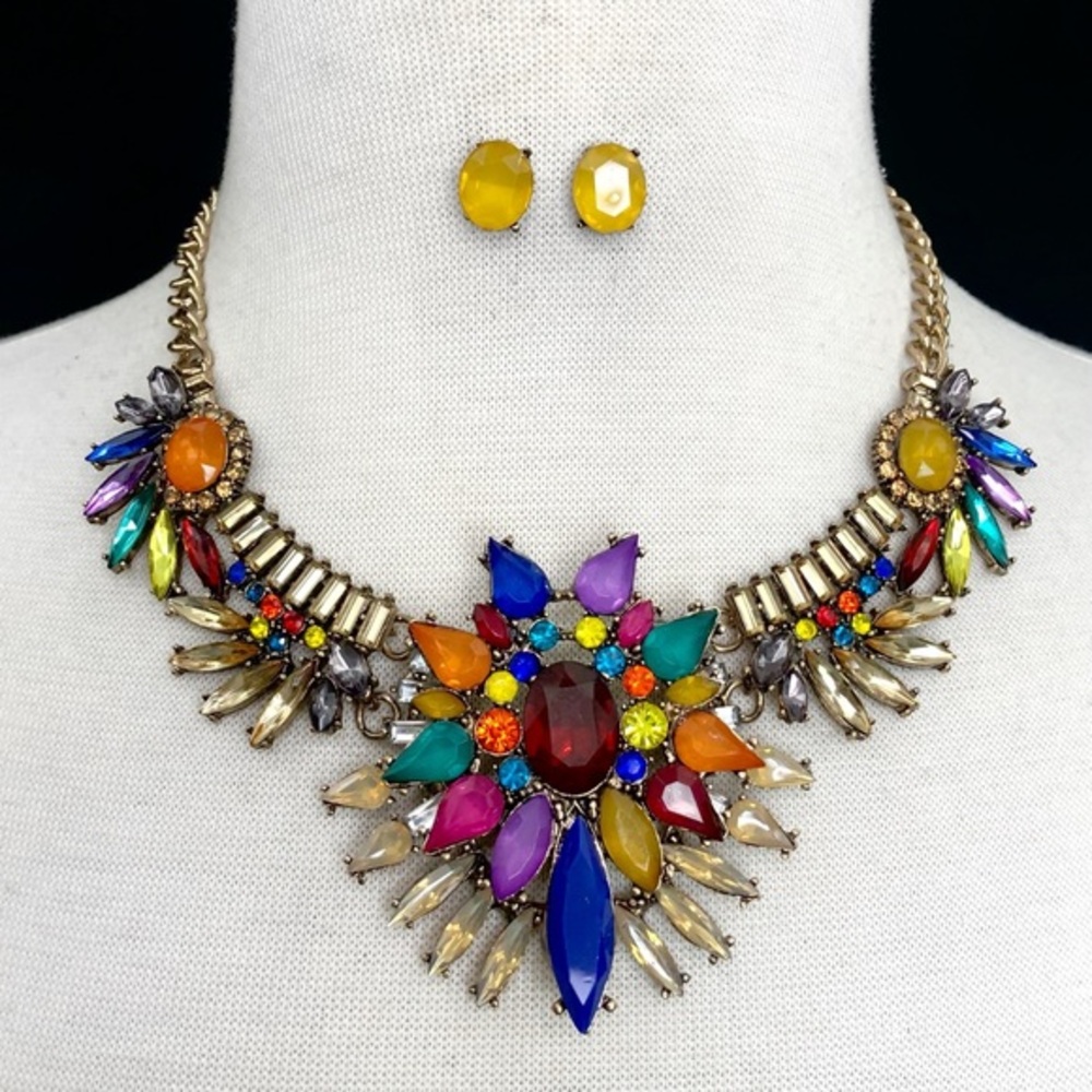 Funky Flair Multicolor Rhinestone Gem Necklace Earrings Set
